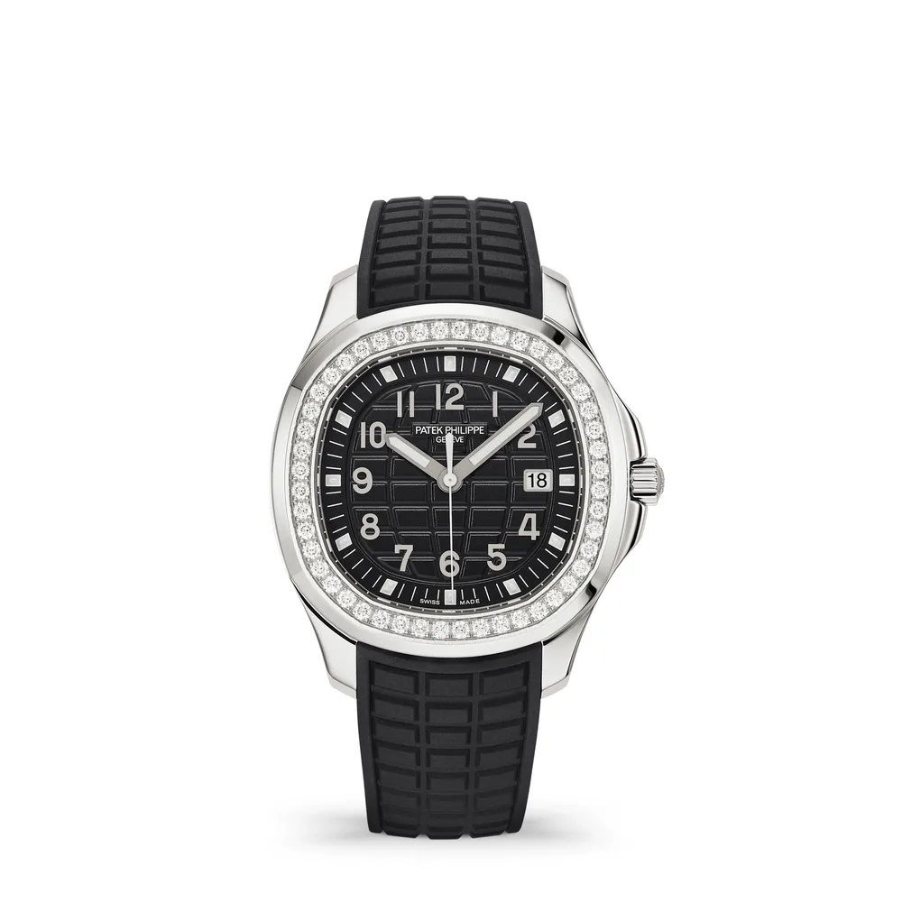 Patek Philippe Aquanaut, Steel, Black dial