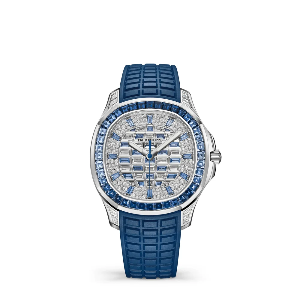 Patek Philippe Aquanaut, White gold