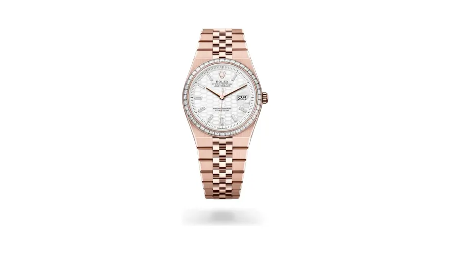Rolex Land-Dweller 36, 18 kt Everose gold, Intense white dial