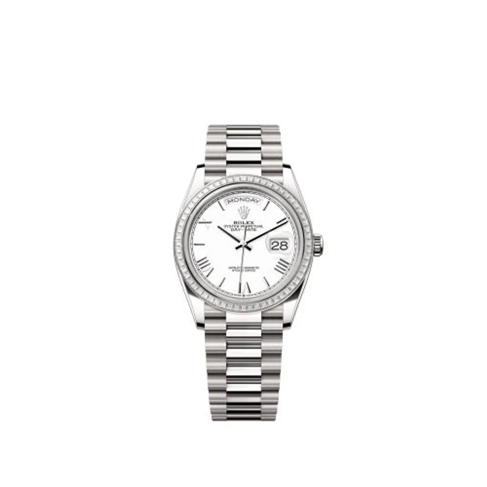 Rolex Day-Date 36 White Gold - Baguette / White - Roman / President
